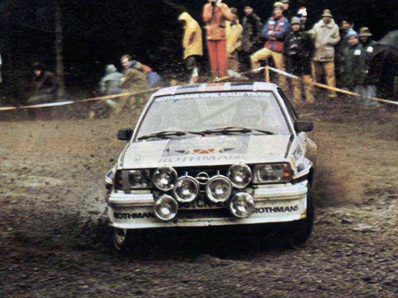 Henri Toivonen - Fred Gallagher
31º Lombard RAC Rally 1982. Opel Ascona 400 (GG-CK 217). Clasificado 3º.

Del 21 al 25 de Noviembre, York, Inglaterra.
Superficie: asfalto - tierra.

El Rally tenia un total de 2970.00 km de los que 711.73 km divididos en 69 tramos eran especiales, (una de ellas fue cancelada SS46 Yair de 8.53 Km).

Se inscribieron 161 equipos, tomaron la salida 146, finalizaron 63.@
Palabras clave: Henri_Toivonen;Opel;Ascona;Gran_Bretaña;1982;RAC_Rally;Inglaterra