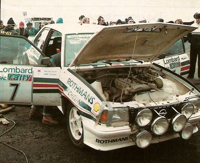 Henri Toivonen - Fred Gallagher
31º Lombard RAC Rally 1982. Opel Ascona 400 (GG-CK 217). Clasificado 3º.

Del 21 al 25 de Noviembre, York, Inglaterra.
Superficie: asfalto - tierra.

El Rally tenia un total de 2970.00 km de los que 711.73 km divididos en 69 tramos eran especiales, (una de ellas fue cancelada SS46 Yair de 8.53 Km).

Se inscribieron 161 equipos, tomaron la salida 146, finalizaron 63.@
Palabras clave: Henri_Toivonen;Opel;Ascona;Gran_Bretaña;1982;RAC_Rally;Inglaterra