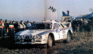 Markku Alén - Ilkka Kivimaki
31º Lombard RAC Rally 1982. Lancia Rally 037 (TO Y09062). Clasificado 4º.

Del 21 al 25 de Noviembre, York, Inglaterra.
Superficie: asfalto - tierra.

El Rally tenia un total de 2970.00 km de los que 711.73 km divididos en 69 tramos eran especiales, (una de ellas fue cancelada SS46 Yair de 8.53 Km).

Se inscribieron 161 equipos, tomaron la salida 146, finalizaron 63.@
Palabras clave: Markku_Alen;Lancia;Grupo_B;Gran_Bretaña;Inglaterra;1982;Lombard_RAC_Rally
