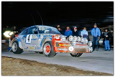 Guy Fréquelin - Jean-François Fauchille
50º Rallye Automobile de Monte-Carlo 1982. Porsche 911 SC (2501 SF 34). Clasificado 4º.

Del 16 al 22 de Enero, Monte Carlo.
Superficie: asfalto - nieve.

El Rally tenia un total de 4082.71 km de los que 747.81 km divididos en 32 tramos eran especiales, (2 de ellas fueron canceladas SS7 Trigance - Chateauvieux 1 de 28,53 Km y SS15 St Jean en Royans - La Chapelle en Vercors de 38,67 Km).

Se inscribieron 306 equipos, tomaron la salida 299, finalizaron 140.@
Palabras clave: ;Porsche;SC;Montecarlo;1982;Nieve