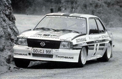Walter Röhrl - Christian Geistdörfer
26º Tour de Corse - Rallye de France 1982. Opel Ascona 400 (GG-CJ 991). Clasificado 4º.

Del 6 al 8 de Mayo, Ajaccio, Córcega, Francia.
Superficie: asfalto.
El Rally tenia un total de 1616.70 km de los que 1176.10 km divididos en 27 tramos eran especiales.

Se inscribieron 181 equipos, tomaron la salida 177, finalizaron 47.@
Palabras clave: Walter_Röhrl;Corse;Corcega;Opel;Ascona;1982