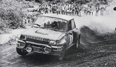 Bruno Saby - Daniel le Saux
14º Rallye Côte d'Ivoire 1982. Renault 5 Turbo. Clasificado 4º.

Del 27 de Octubre al 1 de Noviembre, Abidjan, Costa d'Ivori, África.
Superficie: tierra.

El Rally tenia un total de 4995 con 54 controles horarios.

Tomaron la salida 56 equipos, finalizaron 6.@
Palabras clave: Bruno_Saby;Renault;Turbo;Costa_Marfil;1982;Grupo_B