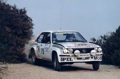 Massimo (Miki) Biasion - Tiziano Siviero
15º Rallye dell'Isola d'Elba 1982. Opel Ascona 400. Clasificado 4º.

Del 22 a 24 de Abril, Marina di Campo.
Superficie: asfalto - tierra.

El Rally tenia un total de 1004.00 km de los que no sabemos cuantos Km divididos en 37 tramos especiales.

Tomaron la salida 87 equipos, finalizaron 29.@
Palabras clave: Miki_Biasion;Tiziano_Siviero;Elba;Opel;1982