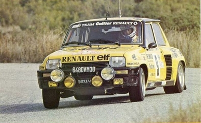 Bruno Saby - Francoise Sappey
50º Rallye Automobile de Monte-Carlo 1982. Renault 5 Turbo (6480 VM 38). Clasificado 5º.

Del 16 al 22 de Enero, Monte Carlo.
Superficie: asfalto - nieve.

El Rally tenia un total de 4082.71 km de los que 747.81 km divididos en 32 tramos eran especiales, (2 de ellas fueron canceladas SS7 Trigance - Chateauvieux 1 de 28,53 Km y SS15 St Jean en Royans - La Chapelle en Vercors de 38,67 Km).

Se inscribieron 306 equipos, tomaron la salida 299, finalizaron 140.@
Palabras clave: ;Renault;Turbo;Montecarlo;1982