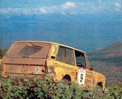 Robert Collinge - Mike Fraser
30º Marlboro Safari Rally 1982. Range Rover (KTU 872). Clasificado 6º.

Del 8 al 12 de Abril, Nairobi, Kenya, Africa.
Superficie: tierra.

El Rally tenia un total de 5120 km con 83 controles horarios.

Tomaron la salida 73 equipos, finalizaron 21.@
Palabras clave: Range_Rover;Safari;1982