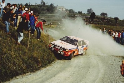 Michele Cinotto - Emilio Radaelli
24º Rally de Sanremo 1982. Audi Quattro (IN-NP 40). Clasificado 6º.

Del 3 al 9 de Octubre, Sanremo, Imperia, Liguria, Italia.
Superficie: asfalto - tierra.

El Rally tenia un total de 2663 km de los que 735.44 km divididos en 56 tramos eran especiales.

Tomaron la salida 90 equipos, finalizaron 27.@
Palabras clave: Michele_Cinotto;Audi;Quattro;Sanremo;1982