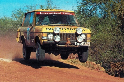 Robert Collinge - Mike Fraser
30º Marlboro Safari Rally 1982. Range Rover. Clasificado 6º.
El Rally tenia un total de 5120 km con 83 controles horarios.
Tomaron la salida 73 equipos, finalizaron 21.@
Palabras clave: Range_Rover;Safari;1982;