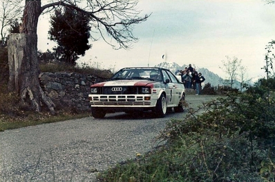 Michèle Mouton - Fabrizia Pons
26º Tour de Corse - Rallye de France 1982. Audi Quattro (IN-NU 38). Clasificada 7ª.

Del 6 al 8 de Mayo, Ajaccio, Córcega, Francia.
Superficie: asfalto.

El Rally tenia un total de 1616.70 km de los que 1176.10 km divididos en 27 tramos eran especiales.

Se inscribieron 181 equipos, tomaron la salida 177, finalizaron 47.@
Palabras clave: Michele_Mouton;Audi;Quattro;Grupo_B;Corcega;1982;Corse