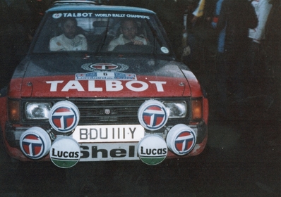 Stig Blomqvist - Bjorn Cederberg
31º Lombard RAC Rally 1982. Talbot Lotus Sunbeam. BDU (111Y). Clasificado 8º.

Del 21 al 25 de Noviembre, York, Inglaterra.
Superficie: asfalto - tierra.

El Rally tenia un total de 2970.00 km de los que 711.73 km divididos en 69 tramos eran especiales, (una de ellas fue cancelada SS46 Yair de 8.53 Km).

Se inscribieron 161 equipos, tomaron la salida 146, finalizaron 63.@
Palabras clave: Stig_Blomqvist;Talbot;Sunbeam;Lotus;Gran_Bretaña;1982;RAC_Rally