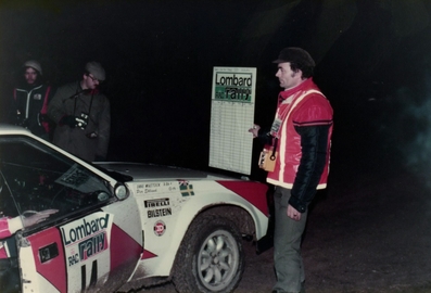 Per Eklund - Dave Whittock
31º Lombard RAC Rally 1982. Toyota Celica 2000 GT (K-SR 638). Clasificado 9º.

Del 21 al 25 de Noviembre, York, Inglaterra.
Superficie: asfalto - tierra.

El Rally tenia un total de 2970.00 km de los que 711.73 km divididos en 69 tramos eran especiales, (una de ellas fue cancelada SS46 Yair de 8.53 Km).

Se inscribieron 161 equipos, tomaron la salida 146, finalizaron 63.@
Palabras clave: ;Toyota_Celica;Gran_Bretaña;RAC_Rally;1982;Inglaterra