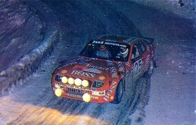 Jürgen Barth - Roland Kussmaul
50º Rallye Automobile de Monte-Carlo 1982. PPorsche 924 Carrera GTS (4171 SG 34). Clasificado 10º.

Del 16 al 22 de Enero, Monte Carlo.
Superficie: asfalto - nieve.

El Rally tenia un total de 4082.71 km de los que 747.81 km divididos en 32 tramos eran especiales, (2 de ellas fueron canceladas SS7 Trigance - Chateauvieux 1 de 28,53 Km y SS15 St Jean en Royans - La Chapelle en Vercors de 38,67 Km).

Se inscribieron 306 equipos, tomaron la salida 299, finalizaron 140.@
Palabras clave: Porsche;Grupo_B;Montecarlo;1982