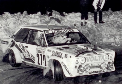 Roger Krattiger - Franco Daminelli
50º Rallye Automobile de Monte-Carlo 1982. Fiat 131 Abarth (TI 147234). Clasificado 11º.

Del 16 al 22 de Enero, Monte Carlo.
Superficie: asfalto - nieve.

El Rally tenia un total de 4082.71 km de los que 747.81 km divididos en 32 tramos eran especiales, (2 de ellas fueron canceladas SS7 Trigance - Chateauvieux 1 de 28,53 Km y SS15 St Jean en Royans - La Chapelle en Vercors de 38,67 Km).

Se inscribieron 306 equipos, tomaron la salida 299, finalizaron 140.@
Palabras clave: Fiat;Abarth;Montecarlo;1982