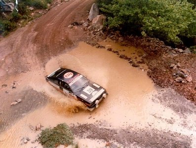 Manolis Halivelakis - Kostas Exarhos
29º Acròpolis Rally 1982. Toyota Corolla. Clasificado 16º.
El Rally tenà­a un total de 2603 km, de los que 967 km divididos en 57 tramos, eran especiales,(una de ellas fue cancelada SS38 Killini de 27 Km).
Tomaron la salida 136 participantes, finalizaron 32.@
Palabras clave: Toyota;Corolla;Grecia;Acropolis;1982