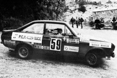 Pierre-César Baroni - Roger Baud
50º Rallye Automobile de Monte-Carlo 1982. Ford Escort RS 2000 MKII (724 UC 06). Clasificado 19º.

Del 16 al 22 de Enero, Monte Carlo.
Superficie: asfalto - nieve.

El Rally tenia un total de 4082.71 km de los que 747.81 km divididos en 32 tramos eran especiales, (2 de ellas fueron canceladas SS7 Trigance - Chateauvieux 1 de 28,53 Km y SS15 St Jean en Royans - La Chapelle en Vercors de 38,67 Km).

Se inscribieron 306 equipos, tomaron la salida 299, finalizaron 140.@
Palabras clave: Ford;Escort;Montecarlo;1982