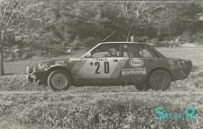 Claude Laurent - Dominique Laurent
50º Rallye Automobile de Monte-Carlo 1982. Peugeot 505 V6 (541 GB 05). Clasificado 32º.

Del 16 al 22 de Enero, Monte-Carlo
Superficie: asfalto - nieve.
El Rally tenia un total de 4082.71 km de los que 747.81 km divididos en 32 tramos eran especiales, (2 de ellas fueron canceladas SS7 Trigance - Chateauvieux 1 de 28,53 Km y SS15 St Jean en Royans - La Chapelle en Vercors de 38,67 Km).

Sant Jean en Royans -La Chapelle precisamente se anuló porque Claude Laurent atropelló en el cruce de Vassieux a varios espectadores. Desde entonces el tramo se recortó, finalizando antes del cruce y dejando de llegar hasta La Chapelle en Vercors.
Ese sector era muy muy rápido y siendo a menor altura, sino había nieve, era excesivamente peligroso.

Se inscribieron 306 equipos, tomaron la salida 299, finalizaron 140.@
Palabras clave: Peugeot;Montecarlo;1982