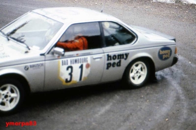 N.Hermann - Dieter Schneppenheim
50º Rallye Automobile de Monte-Carlo 1982. BMW 635 (HU-YT 80). Clasificado 87º.

Del 16 al 22 de Enero, Monte Carlo.
Superficie: asfalto - nieve.

El Rally tenia un total de 4082.71 km de los que 747.81 km divididos en 32 tramos eran especiales, (2 de ellas fueron canceladas SS7 Trigance - Chateauvieux 1 de 28,53 Km y SS15 St Jean en Royans - La Chapelle en Vercors de 38,67 Km).

Se inscribieron 306 equipos, tomaron la salida 299, finalizaron 140.@
Palabras clave: BMW;Montecarlo;1982
