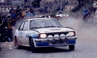 Dario Cerrato - Giuseppe Cerri
15º Rallye dell'Isola d'Elba 1982. Opel Ascona 400 (TO U55639). Abandonó por la bomba de aceite en SS36 Rio Marina.
Conrero Squadra Corse

Del 22 a 24 de Abril, Marina di Campo.
Superficie: asfalto - tierra.

El Rally tenia un total de 1004.00 km de los que no sabemos cuantos Km divididos en 37 tramos especiales.

Tomaron la salida 87 equipos, finalizaron 29.@
Palabras clave: Elba;Opel;1982