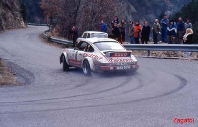 Björn Waldegard - Hans Thorszelius
50º Rallye Automobile de Monte-Carlo 1982. Porsche 911 SC (4852 SC 34).

En el último tramo del Rally SS32 Loda - Lucéram 2 de 16.52 km se le bloqueo la caja de cambios en el Col de St Roch, realizando todo el descenso hacia final de tramo en Lucerem marcha atrás, abandonando despues de finalizar el tramo.
Como era el final de la etapa comun, en la ultima etapa del Turini solo salian los 100 primeros, quedando finalmente clasificado el 92º.

Del 16 al 22 de Enero, Monte Carlo.
Superficie: asfalto - nieve.

El Rally tenia un total de 4082.71 km de los que 747.81 km divididos en 32 tramos eran especiales, (2 de ellas fueron canceladas SS7 Trigance - Chateauvieux 1 de 28,53 Km y SS15 St Jean en Royans - La Chapelle en Vercors de 38,67 Km).

Se inscribieron 306 equipos, tomaron la salida 299, finalizaron 140.
@
Palabras clave: ;Hans_Thorszelius;Porsche;SC;Montecarlo;1982