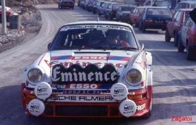 Björn Waldegard - Hans Thorszelius
50º Rallye Automobile de Monte-Carlo 1982. Porsche 911 SC (4852 SC 34).

En el último tramo del Rally SS32 Loda - Lucéram 2 de 16.52 km se le bloqueo la caja de cambios en el Col de St Roch, realizando todo el descenso hacia final de tramo en Lucerem marcha atrás, abandonando despues de finalizar el tramo.
Como era el final de la etapa comun, en la ultima etapa del Turini solo salian los 100 primeros, quedando finalmente clasificado el 92º.

Del 16 al 22 de Enero, Monte Carlo.
Superficie: asfalto - nieve.

El Rally tenia un total de 4082.71 km de los que 747.81 km divididos en 32 tramos eran especiales, (2 de ellas fueron canceladas SS7 Trigance - Chateauvieux 1 de 28,53 Km y SS15 St Jean en Royans - La Chapelle en Vercors de 38,67 Km).

Se inscribieron 306 equipos, tomaron la salida 299, finalizaron 140.
@
Palabras clave: ;Hans_Thorszelius;Porsche;SC;Montecarlo;1982