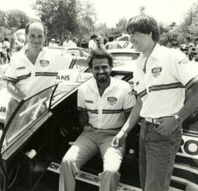 1982 / 1983
Saeed Al-Hajri junto a Henri Toivonen y su copiloto Fred Gallagher.
Esta foto pertenece cuando Henri formaba parte del Equipo Rothmans Opel Rally Team en 1982 / 83 pilotando sendos Opel Ascona 400 y Opel Manta 400.
Palabras clave: Personajes;Henri_Toivonen;1983