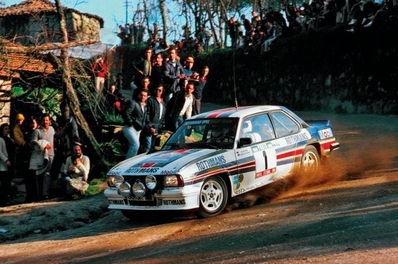Walter Röhrl - Christian Geistdörfer
16º Rallye de Portugal Vinho do Porto 1982. Opel Ascona 400 (GG-CK 188). Abandonó por accidente en SS23 Fafe de 7.72 km.

Del 3 al 6 de Marzo, Estoril, Cascais, Lisboa, Portugal.
Superficie: asfalto - tierra.
El Rally tenia un total 2312 km de los que 637.07 km divididos 40 tramos eran especiales.
Se inscribieron 107 equipos, tomaron 91, finalizaron 23.@
Palabras clave: Walter_Röhrl;Opel;Ascona;1982;Portugal