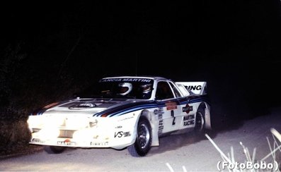 Markku Alén - Ilkka Kivimäki
24º Rally de San Remo 1982. Lancia Rally 037 (TO Y09059). Abandonó por motor en SS40 Palagione 3 de 9.42 Km.

Del 3 al 9 de Octubre, Sanremo, Imperia, Liguria, Italia.
Superficie: asfalto - tierra.
El Rally tenia un total de 2663 km de los que 735.44 km divididos en 56 tramos eran especiales.
Tomaron la salida 90 equipos, finalizaron 27.

© Alberto Anam.@@
Palabras clave: Markku_Alen;Ilkka_Kivimaki;Lancia;Grupo_B;Sanremo;1982