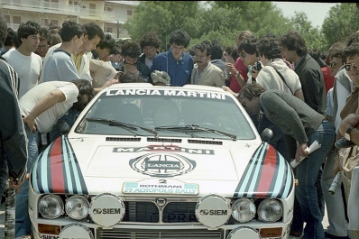 Markku Alén - Ilkka Kivimaki
29º Rally Acropolis 1982. Lancia Rally 037 (A6 33088). Abandonó por el chasis roto en SS34 Platanaki de 22.75 Km.

Del 31 de Mayo al 3 de Junio, Atenas, Grecia.
Superficie: tierra.

El Rally tení­a un total de 2603.00 km de los que 1004.58 km divididos en 57 tramos eran especiales (dos de ellos fueron cancelados SS10 Moschokaria 1 de 10.00 km y SS38 Killini de 27 Km).

Tomaron la salida 136 equipos, finalizaron 32.@
Palabras clave: Markku_Alen;Lancia;Grupo_B;Grecia;1982;Acropolis