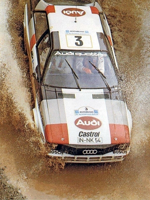 Hannu Mikkola - Arne Hertz
29º Acrópolis Rally 1982. Audi Quattro (IN-NK 54). Abandonó por la suspensión y pérdida de rueda en SS2 Loukissia de 22.54 Km.

Del 31 de Mayo al 3 de Junio, Atenas, Grecia.
Superficie: tierra.

El Rally tení­a un total de 2603.00 km de los que 1004.58 km divididos en 57 tramos eran especiales (dos de ellos fueron cancelados SS10 Moschokaria 1 de 10.00 km y SS38 Killini de 27 Km).

Tomaron la salida 136 equipos, finalizaron 32.@
Palabras clave: ;Audi;Quattro;Grecia;Acropolis;1982