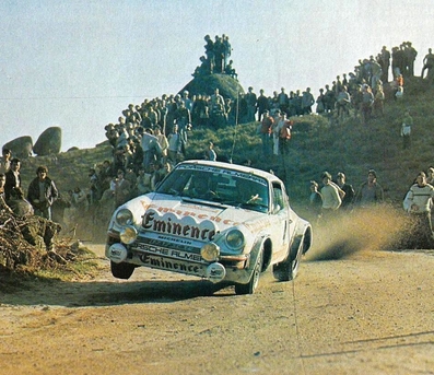 Jean-Luc Thérier - Michel Vial
16º Rallye de Portugal Vinho do Porto 1982. Porsche 911 SC (1717 SC 34). Abandonó por la suspensión del coche en SS32 Viseu 3 de 25.96 Km.

Del 3 al 6 de Marzo, Estoril, Cascais, Lisboa, Portugal.
Superficie: asfalto - tierra.
El Rally tenia un total 2312 km de los que 637.07 km divididos 40 tramos eran especiales.
Se inscribieron 107 equipos, tomaron 91, finalizaron 23.@
Palabras clave: ;Porsche;Portugal;1982