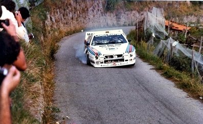 Fabrizio Tabaton - Luciano Tedeschini
24º Rally de San Remo 1982. Lancia Raly 037 (TO Y20776). Abandonó por llegar fuera de tiempo en el control horario (OTL).

Del 3 al 9 de Octubre, Sanremo, Imperia, Liguria, Italia.
Superficie: asfalto - tierra.

El Rally tenia un total de 2663.00 km de los que 735.44 km divididos en 56 tramos eran especiales.

Tomaron la salida 90 equipos, finalizaron 27.@
Palabras clave: Fabrizio_Tabaton;Luciano_Tedeschini;Lancia;Grupo_B;Sanremo;1982;crash