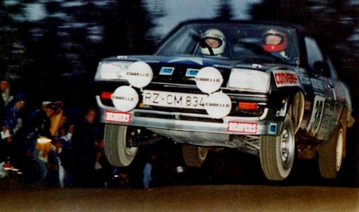 Juha Kankkunen - Timo Hantunen
32º Rally of the 1000 Lakes 1982. Opel Manta GT/E (RZ-CM 834). Abandonó por motor, desconocemos en que especial.

Del 27 al 29 de Agosto, Jyväskylä, Finlandia.
Superficie: tierra.

El Rally tenia un total de 1432.00 km de los que 479.82 km divididos en 47 tramos eran especiales, (una de ellas fue cancelada SS39 Kalasaari de8.85 km).

Tomaron la salida 154 equipos, finalizaron 68.@
Palabras clave: ;Opel;Manta;Finlandia;1982;