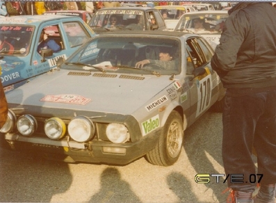 Angelo Corio - Emilio Corio
50º Rallye Automobile de Monte-Carlo 1982. Lancia Beta. Abandonó.

Del 16 al 22 de Enero, Monte Carlo.
Superficie: asfalto - nieve.

El Rally tenia un total de 4082.71 km de los que 747.81 km divididos en 32 tramos eran especiales, (2 de ellas fueron canceladas SS7 Trigance - Chateauvieux 1 de 28,53 Km y SS15 St Jean en Royans - La Chapelle en Vercors de 38,67 Km).

Se inscribieron 306 equipos, tomaron la salida 299, finalizaron 140.@
Palabras clave: Lancia;Beta;Montecarlo;1982;Parque_Cerrado