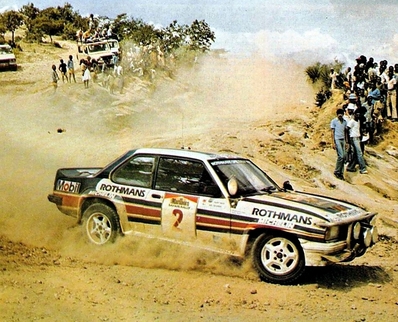 Ari Vatanen - Terry Harryman
31º Marlboro Safari Rally 1983. Opel Ascona 400 (GG-CJ 649). Clasificado 1º.

Del 30 de Marzo al 4 de Abril, Nairobi, Kenya, África.
Superficie: tierra.

El Rally tenia un total de 5035 km en los que 1620.95 km se encontraban 26 controles horarios.

Tomaron la salida 78 equipos, finalizaron 22.@
Palabras clave: ;Opel;Ascona;Grupo_B;Safari;1983