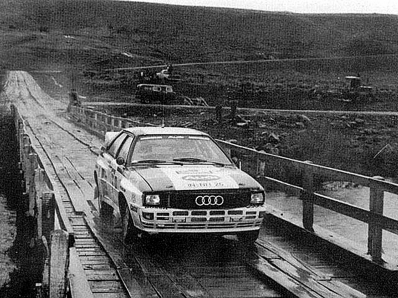 Hannu Mikkola - Arne Hertz
3º Marlboro Rally Argentina San Carlos de Bariloche 1983. Audi Quattro A2 (IN-NH 26). Clasificado 1º.

Del 2 al 6 de Agosto, Buenos Aires, San Carlos de Bariloche, Argentina.
Superficie: tierra.

El Rally tenia un total de 3244.00 Km de los que 1254.34 divididos en 18 tramos eran especiales.

Habían 3 tramos de mas de 100 Km cronometrados:
SS3 Zapala - Rahue de 108.60 Km
SS9 Cholila - Esquel de 106.30 Km
SS12 Norquinco - Pilcaniyeu de 104.60 Km.

Tomaron la salida 94 equipos, finalizaron 27.
@
Palabras clave: ;Audi;Quattro;Argentina;Grupo_B;1983