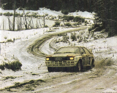 Hannu Mikkola - Arne Hertz
3º Marlboro Rally Argentina San Carlos de Bariloche 1983. Audi Quattro A2 (IN-NH 26). Clasificado 1º.

Del 2 al 6 de Agosto, Buenos Aires, San Carlos de Bariloche, Argentina.
Superficie: tierra.

El Rally tenia un total de 3244.00 Km de los que 1254.34 divididos en 18 tramos eran especiales.

Habían 3 tramos de mas de 100 Km cronometrados:
SS3 Zapala - Rahue de 108.60 Km
SS9 Cholila - Esquel de 106.30 Km
SS12 Norquinco - Pilcaniyeu de 104.60 Km.

Tomaron la salida 94 equipos, finalizaron 27.
@
Palabras clave: ;Audi;Quattro;Argentina;Grupo_B;1983;Nieve