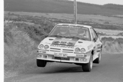 Henri Toivonen - Fred Gallagher
21º Rothmans Manx International Rally 1983. Opel Manta 400 (GG-CT 361). Clasificado 1º.

Del 14 al 17 de Septiembre, Douglas, Isla de Man.
Superficie: asfalto.

El Rally constaba de 49 tramos cronometrados (5 de ellos fueron cancelados, SS22 Eairy, SS24 St. Aarvey, SS25 Cronk, SS26 Lhen y SS27 Druidale).
Desconocemos los kilómetros tanto cronometrados como totales de la prueba.

Tomaron la salida 120 equipos, finalizaron 48.@
Palabras clave: Henri_Toivonen;Opel;Manta;Manx;Grupo_B;1983