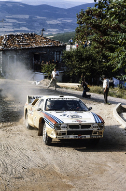 Walter Röhrl - Christian Geistdörfer
30º Rothmans Acropolis Rally 1983. Lancia Rally 037 (TO Y88745). Clasificado 1º.

Del 30 de Mayo al 2 de Junio, Atenas, Grecia.
Superficie: tierra.

El Rally tenia un total de 2264 km de los que 843.30 km divididos en 45 tramos eran especiales, (uno de ellos fue cancelado SS22 Tsouka de 6.57 km).

Tomaron la salida 120 equipos, finalizaron 36.@
Palabras clave: Walter_Röhrl;Lancia;Rally;Grecia;Grupo_B;1983;Acropolis