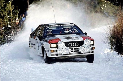 Hannu Mikkola - Arne Hertz
33º International Swedish Rally (Suecia) 1983. Audi Quattro A1 (IN-NN 82). Clasificado 1º.

Del 11 al 13 de Febrero, Karlstad, Suecia.
Superficie: nieve - hielo.

El Rally tenia un total de 1505.00 km de los que 476.10 km divididos en 25 tramos eran especiales (uno de ellas fue cancelada SS12 Radasjon de 6 Km).

Se inscribieron 137 equipos, tomaron la salida 137, finalizaron 67.@
Palabras clave: ;Audi;Grupo_B;Quattro;Suecia;nieve;1983