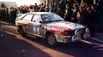 Stig Blomqvist - Bjorn Cederberg
32º Lombard RAC Rally 1983. Audi Quattro A2 (44 CMN). Clasificado 1º.

Del 19 al 22 de Noviembre, Bath, Inglaterra.
Superficie: tierra.

El Rally tenia un total de 2231 km de los que 835.33 km divididos en 59 tramos eran especiales, (2 de ellas fueron canceladas SS22 Wark de 38.14 Km y SS41).

Se inscribieron 139 equipos, tomaron la salida 127, finalizaron 61.@
Palabras clave: Stig_Blomqvist;Audi;Quattro;Gran_Bretaña;Grupo_B;1983;RAC_Rally;Inglaterra;