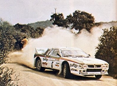 Massimo (Miki) Biasion - Tiziano Siviero
6º Rally Costa Esmeralda 1983. Lancia Rally 037. Clasificado 1º.

Del 23 al 26 de Marzo, Porto Cervo.
Superficie: tierra.

El Rally tenia 38 tramos cronometrados (2 de ellos fueron cancelados, SS23 y SS34).
Desconocemos de cuantos kilómetros tanto totales como cronometrados constaba la prueba.

Se inscribieron 103 equipos, finalizaron 31.@
Palabras clave: Lancia;Rally;Grupo_B;Costa_Esmeralda;1983