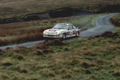 Ari Vatanen - Terry Harryman
21º Rothmans Manx International Rally 1983. Opel Manta 400 (GG-CP 680). Clasificado 2º.
Rothmans Opel Rally Team

Del 14 al 17 de Septiembre, Douglas, Isla de Man.
Superficie: asfalto.

El Rally constaba de 49 tramos cronometrados (5 de ellos fueron cancelados, SS22 Eairy, SS24 St. Aarvey, SS25 Cronk, SS26 Lhen y SS27 Druidale).
Desconocemos los kilómetros tanto cronometrados como totales de la prueba.

Tomaron la salida 120 equipos, finalizaron 48.@
Palabras clave: Opel;Manta;Manx;Grupo_B;1983
