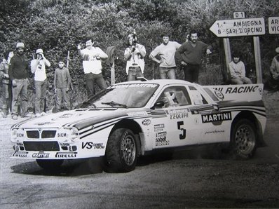 Walter Röhrl - Christian Geistdörfer
27º Tour de Corse - Rallye de France 1983. Lancia Rally 037 (TO Y88745). Clasificado 2º.

Del 5 al 7 de Mayo, Ajaccio, Córcega, Francia.
Superficie: asfalto.

El Rally tenia un total de 1715.10 km de los que 1066.10 km divididos en 32 tramos eran especiales.

Tomaron la salida 178 equipos, finalizaron 57.@

Palabras clave: Walter_Röhrl;Christian_Geistdorfer;Lancia;Corcega;1983;Grupo_B;Corse