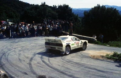 Adartico Vudafieri - Luigi Pirollo
27º Tour de Corse - Rallye de France 1983. Lancia Rally 037 (MI-81459S). Clasificado 3º.

Del 5 al 7 de Mayo, Ajaccio, Córcega, Francia.
Superficie: asfalto.

El Rally tenia un total de 1715.10 km de los que 1066.10 km divididos en 32 tramos eran especiales.

Tomaron la salida 178 equipos, finalizaron 57.@
Palabras clave: ;Lancia;Corcega;1983;Grupo_B;Corse