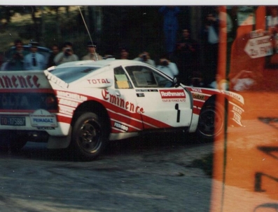 Bernard Darniche - Alain Mahé
42º Tour de France Automobile 1983. Lancia Rally 037 (TO-Y75887). Clasificado 3º.

Del 19 al 23 Septiembre, Paris, Nice, Francia.
Superficie: asfalto.

El Rally tenia un total de 2800.00 km de los que 630.00 km divididos en 3 etapas y 32 tramos eran especiales (uno de ellos fue cancelado SS27 Col du Noyer).

Tomaron la salida 84 equipos, finalizaron 37.@
Palabras clave: Lancia;Rally;Grupo_B;Tour_France_Automobile;1983