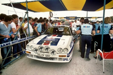 Ari Vatanen - Terry Harryman
30º Rothmans Acropolis Rally 1983. Opel Manta 400 (GG-CP 680). Clasificado 4º.

Del 30 de Mayo al 2 de Junio, Atenas, Grecia.
Superficie: tierra.

El Rally tenia un total de 2264 km de los que 843.30 km divididos en 45 tramos eran especiales, (uno de ellos fue cancelado SS22 Tsouka de 6.57 km).

Tomaron la salida 120 equipos, finalizaron 36.@
Palabras clave: ;Terry_Harryman;Opel;Manta;Grecia;Grupo_B;1983;Acropolis