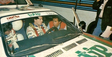 Massimo (Miki) Biasion - Tiziano Siviero
25º Rallye Sanremo 1983. Lancia Rally 037. Clasificado 5º.

Del 2 al 7 de Octubre, Sanremo, Liguria, Imperia, Italia.
Superficie: Asfalto - Grava.

El Rally tenia un total de 2695.00 km de los que 775.89 km divididos en 58 tramos, eran especiales.

Tomaron la salida 97, finalizaron 36.@
Palabras clave: ;Tiziano_Siviero;Lancia;Rally;Grupo_B;Sanremo;1983;Personajes