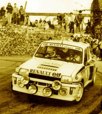 Jean Ragnotti - Jean-Marc Andrié
51º Rallye Automobile de Monte-Carlo 1983. Renault 5 Turbo "Tour de Corse" (6005 XA 91). Clasificado 7º.

Del 22 al 28 de Enero, Monte-Carlo.
Superficie: asfalto - nieve.

RMC clasificó a todos los equipos que terminaron el "Parcours Commun" (después de SS21).
De los 150 equipos, solo los 100 mejores pudieron competir en el último tramo "Parcours Final".
Los equipos que no completaron todas las etapas recibieron tiempos de penalización, incluso para aquellos que no terminaron el último tramo.
86 equipos completaron todo el rally, dos fueron descalificados.

El Rally tenia un total de 4197 km de los que 709 km divididos en 31 tramos eran especiales, (2 de ellas fue canceladas SS6 Pont des Miolans de 22 Km y SS15 St Jeans en Royans de 38 Km).

Se inscribieron 263 equipos, tomaron la salida 250, finalizaron 149.@
Palabras clave: ;Renault;Turbo;Grupo_B;Montecarlo;1983