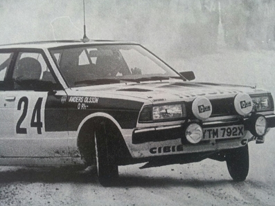 Soren Nilsson - Anders Olsson
33º International Swedish Rally 1983. Nissan Bluebird Turbo (YTM 792X). Clasificado 7º.

Del 11 al 13 de Febrero, Karlstad,
Superficie: nieve - hielo.

El Rally tenia un total de 1505.00 km de los que 476.10 km divididos en 25 tramos eran especiales (uno de ellas fue cancelada SS12 Radasjon de 6 Km).

Se inscribieron 137 equipos, tomaron la salida 137, finalizaron 67.@
Palabras clave: Nissan;Bluebird;Turbo;Suecia;1983;Nieve