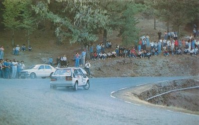 Jose MÂª Ponce - Isabel Fernandez
7º El Corte Inglés 1983 (Canarias). Volkswagen Golf GTI. Clasificado 7º.@
Palabras clave: Jose Mª_Ponce;Isabel_Fernandez;Volkswagen;Golf;GTI;Corte_Ingles;Canarias;1983