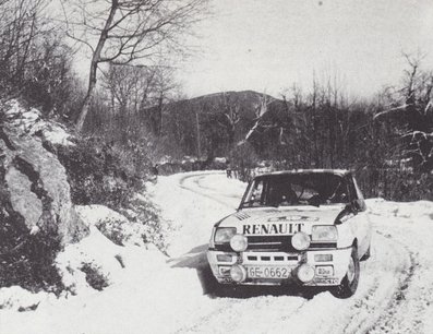 Josep Frigola - Carles Bou
31º Rally Costa Brava 1983. Renault 5 Alpine. Clasificado 7º.

Del 18 al 20 de Febrero, Lloret de Mar, Girona, Catalunya, España.
Superficie: asfalto - tierra.

El Rally tení­a un total de 1356.5 km de los que 519.10 km divididos en 44 tramos eran especiales.

Tomaron la salida 68 equipos, finalizaron 20.@
Palabras clave: Renault;Alpine;Costa_Brava;1983;nieve